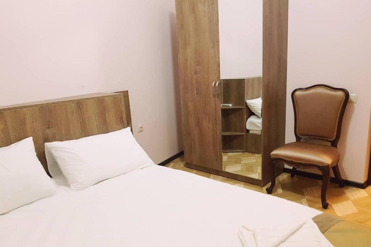 Classic Hotel Tbiliszi Kültér fotó