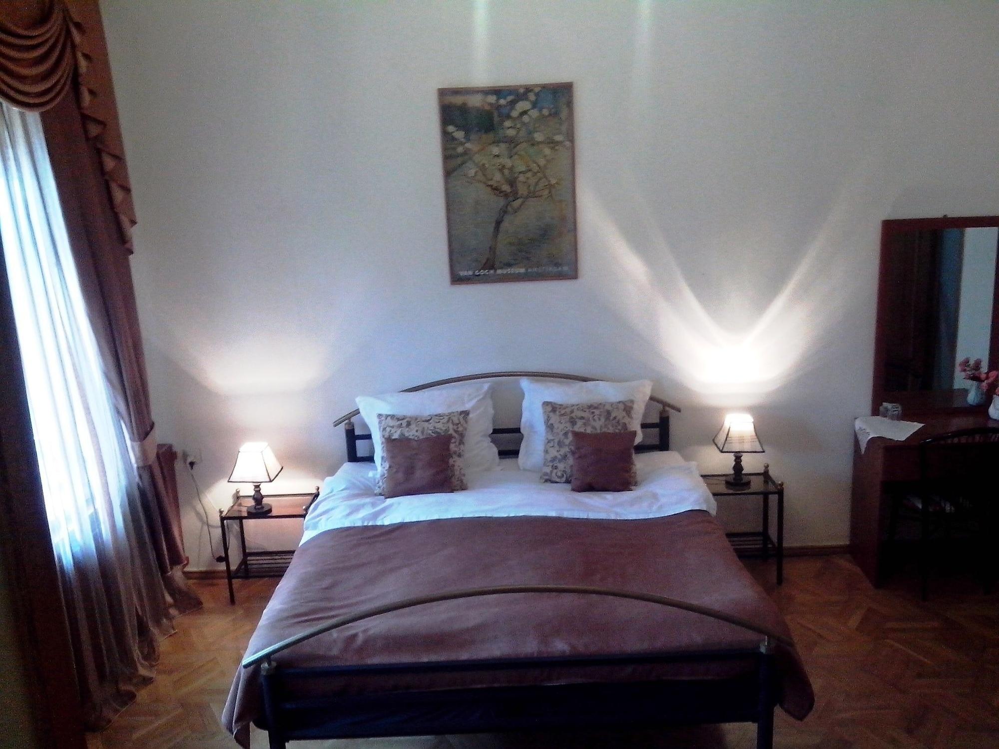 Classic Hotel Tbiliszi Kültér fotó